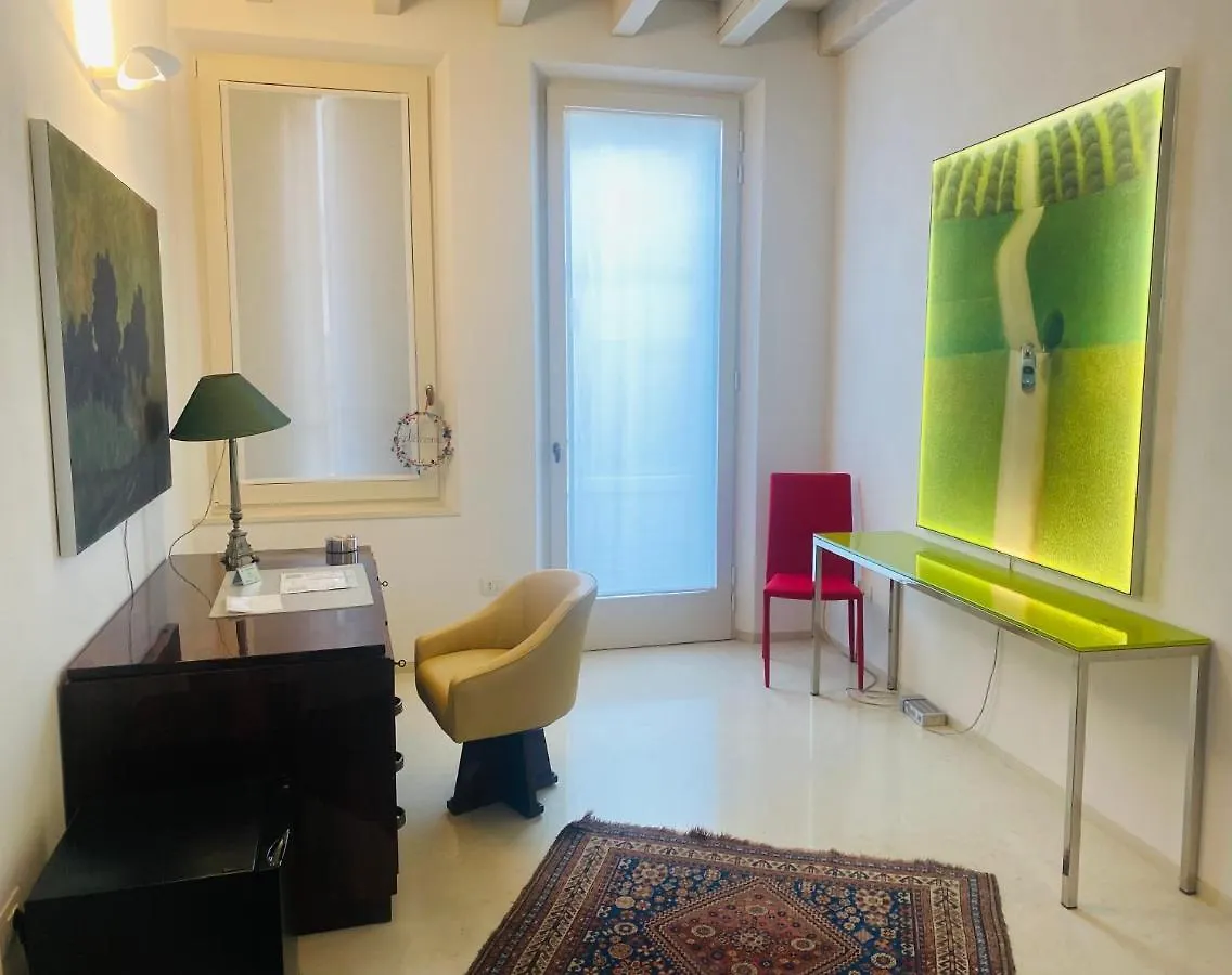 Bed & Breakfast Le Due Porte Mantova